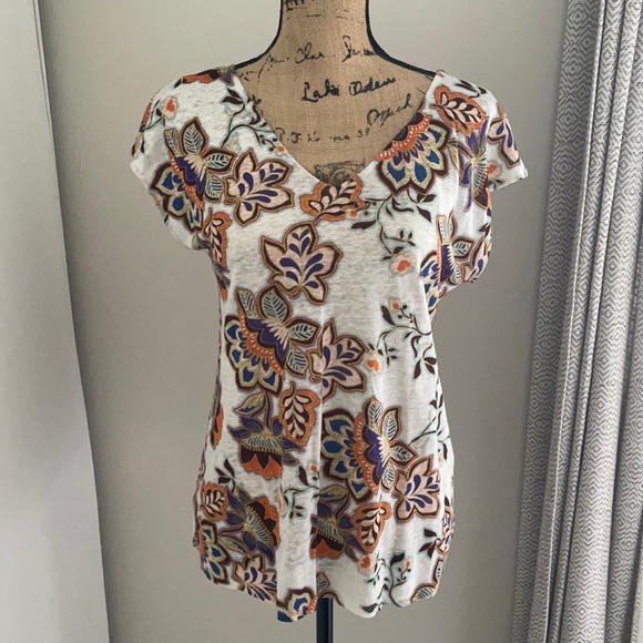 Loft Linen Tee - Picture 2 of 8